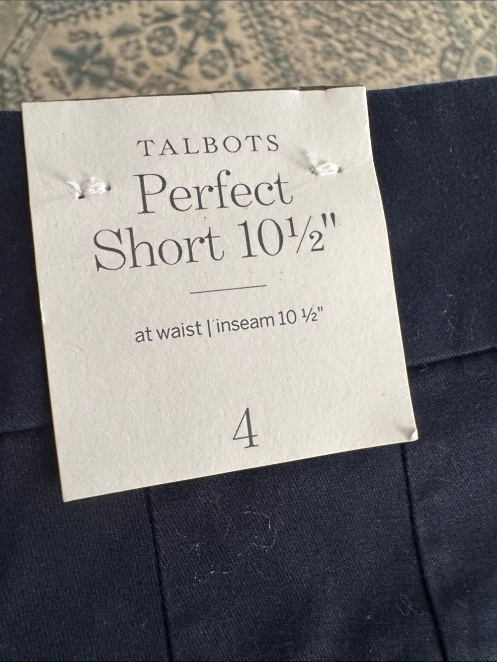 Women’s Flat Front Navy Shorts Talbots Size 4 NWT